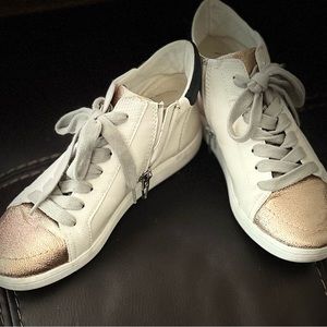 Dolce Vita sneakers